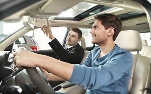 Schedule a test drive at Nissan Mexicali San Lázaro in Mexicali, Baja California, México.